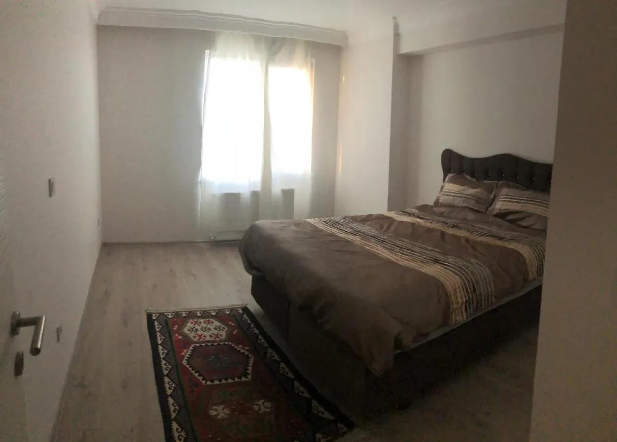 Barbaros Hayrettin Pasa Mahallesi, 2302. Sokak D:2A/1, 34522 Esenyurt/Istanbul, Turkije Appartement contacts